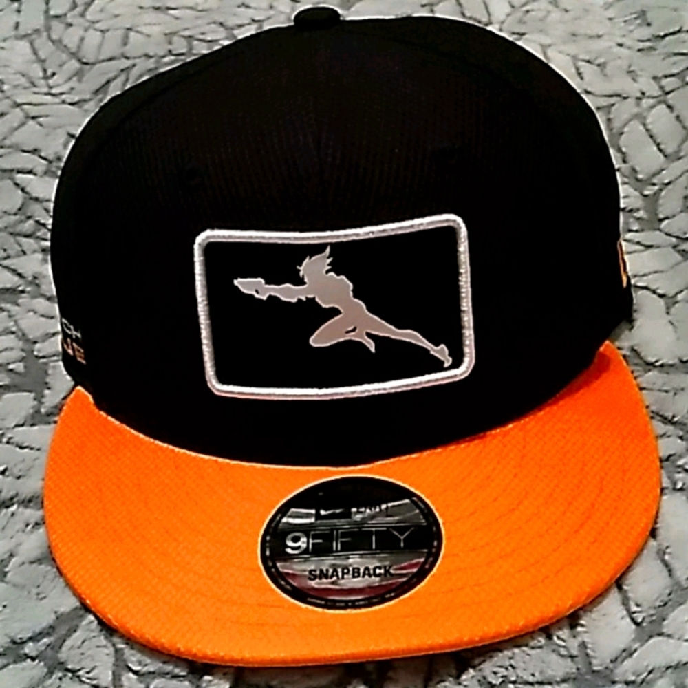 New Era Overwatch Legue Tracer Snapback Hat